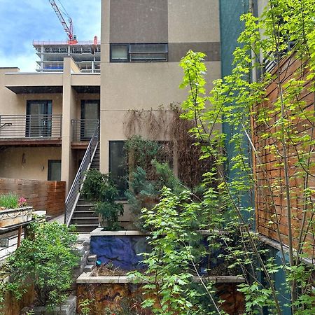 Carriage House At The Art House - Denver Museum District Apartment Exterior photo